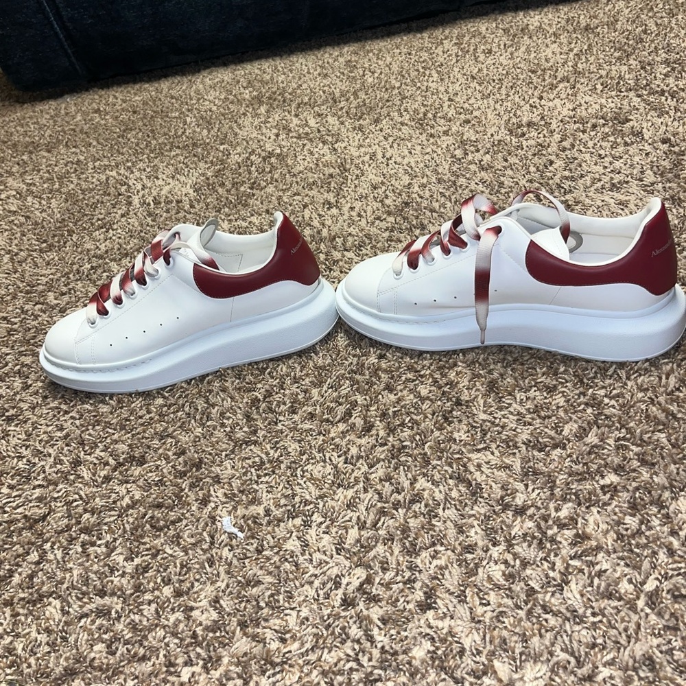 ALEXANDER MCQUEENS WORN 5 TIMES DEBATING PRICE